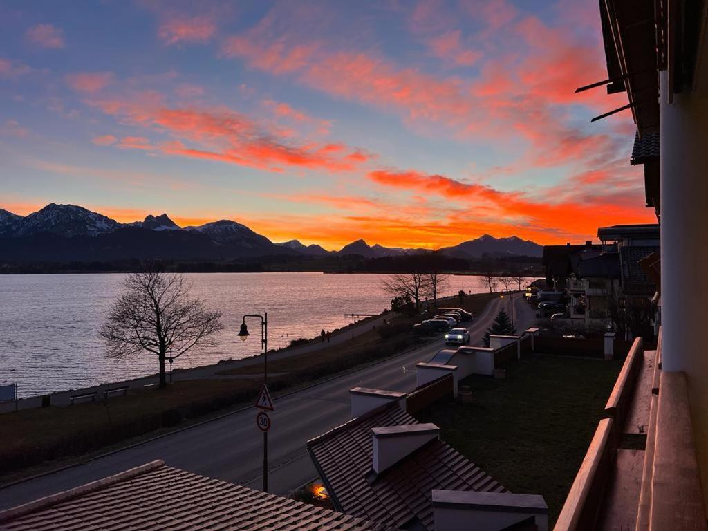 Hotel Fischer Am See Fussen Bagian luar foto