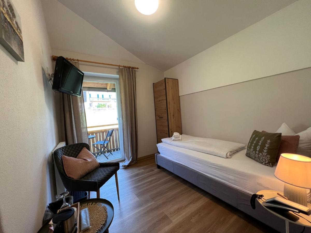 Hotel Fischer Am See Fussen Bagian luar foto