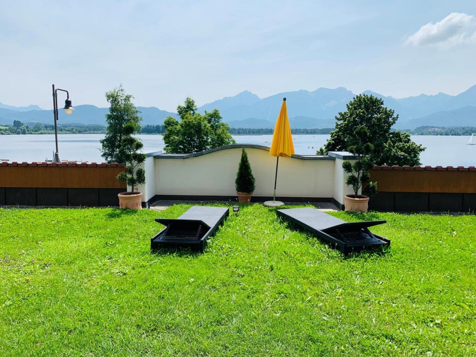 Hotel Fischer Am See Fussen Bagian luar foto